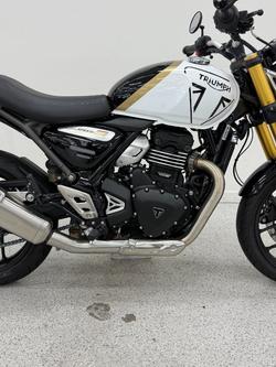 2026 Triumph SPEED 400 WHITE
