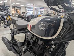 2026 Royal Enfield SHOTGUN 650 White