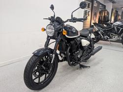2026 Royal Enfield SHOTGUN 650 White