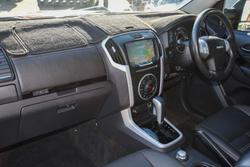 2019 Isuzu MU-X LS-T