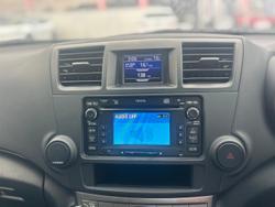 2011 Toyota Kluger KX-S