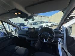 2026 Renault Trafic Pro X82 Glacier White
