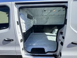 2026 Renault Trafic Pro X82 Glacier White