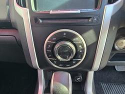 2020 Isuzu MU-X LS-T