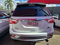 2020 Isuzu MU-X LS-T