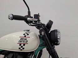 2026 Royal Enfield BEAR 650 WHITE 249