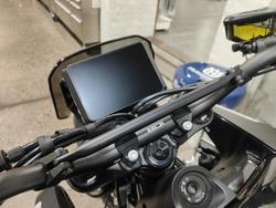 2024 HUSQVARNA SVARTPILEN 801 ROAD SILVER