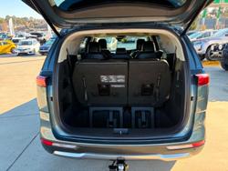 2022 Kia Carnival Platinum