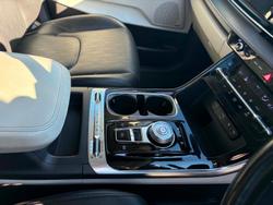 2022 Kia Carnival Platinum