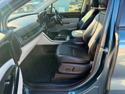 2022 Kia Carnival Platinum