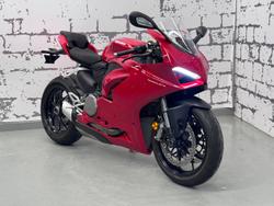 Ducati Panigale V2