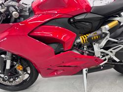 2024 Ducati Panigale V2 Panigale Red