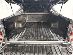 2021 Toyota Hilux SR5
