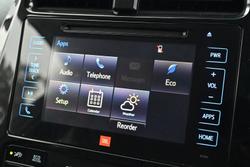 2016 Toyota Prius ZVW50R Emotional Red