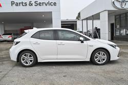 2022 Toyota Corolla Ascent Sport Hybrid ZWE211R Glacier White