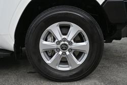 2023 Toyota Landcruiser GXL FJA300R 4X4 Dual Range Glacier White