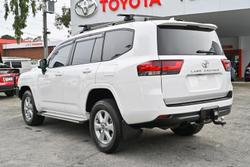 2023 Toyota Landcruiser GXL FJA300R 4X4 Dual Range Glacier White