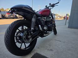 2024 Triumph BONNEVILLE SPEED TWIN Red