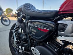 2024 Triumph BONNEVILLE SPEED TWIN Red