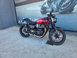 2024 Triumph BONNEVILLE SPEED TWIN Red