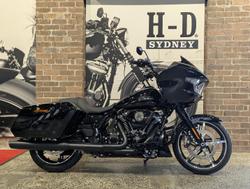Harley-Davidson Road Glide 117 (fltrx)
