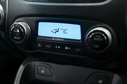 2012 Hyundai ix35 Highlander
