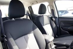 2023 Mitsubishi Triton GLX MR MY23 4X4 Dual Range White