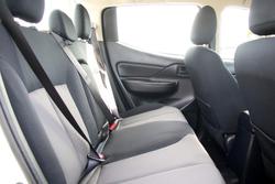 2023 Mitsubishi Triton GLX MR MY23 4X4 Dual Range White