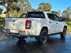 2022 Mitsubishi Triton GLX-R