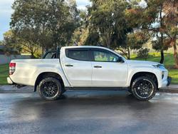 2022 Mitsubishi Triton GLX-R