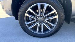 2018 Ford Everest Titanium