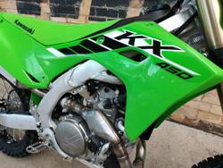 2025 KAWASAKI KX450 (KX450J) MOTOCROSS GREEN