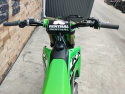2025 KAWASAKI KX450 (KX450J) MOTOCROSS GREEN