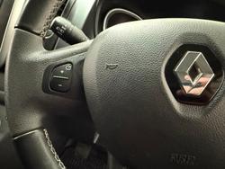 2021 Renault Trafic Premium 103kW