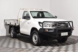 2023 Toyota Hilux SR
