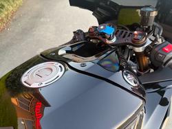 2025 Yamaha YZF-R9