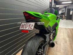 2021 Kawasaki NINJA ZX-10RR Green