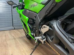 2021 Kawasaki NINJA ZX-10RR Green