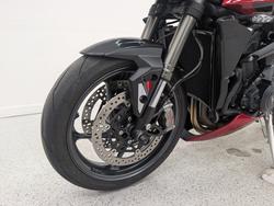 2025 Triumph 2025 Triumph 765CC STREET TRIPLE RS Carnival Red