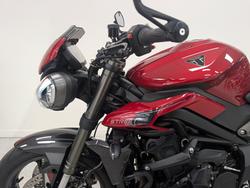 2025 Triumph 2025 Triumph 765CC STREET TRIPLE RS Carnival Red