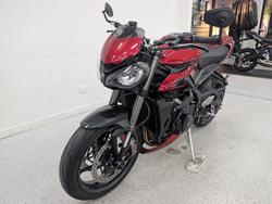 2025 Triumph 2025 Triumph 765CC STREET TRIPLE RS Carnival Red