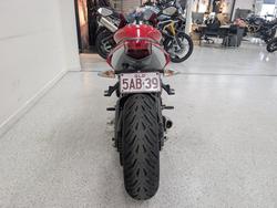 2016 Triumph DAYTONA 675 Red