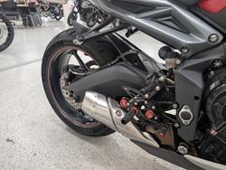 2016 Triumph DAYTONA 675 Red