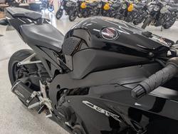 2013 Honda CBR1000RR (FIREBLADE) Black