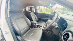 2022 Hyundai Kona Elite