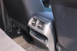 2021 Nissan Navara ST