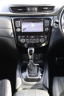 2020 Nissan X-TRAIL ST-L