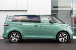 2024 Volkswagen ID. Buzz Pro BEV560