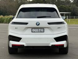 2024 BMW iX xDrive40 Sport