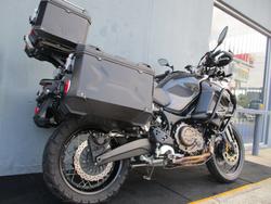 2024 Yamaha XT1200ZE SUPER TENERE Black